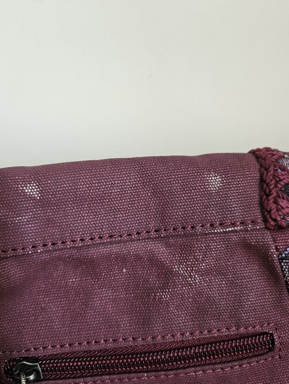 Women's Crossbody Shoulder Bag - Plum Floral Accent - Picture 5 of 14